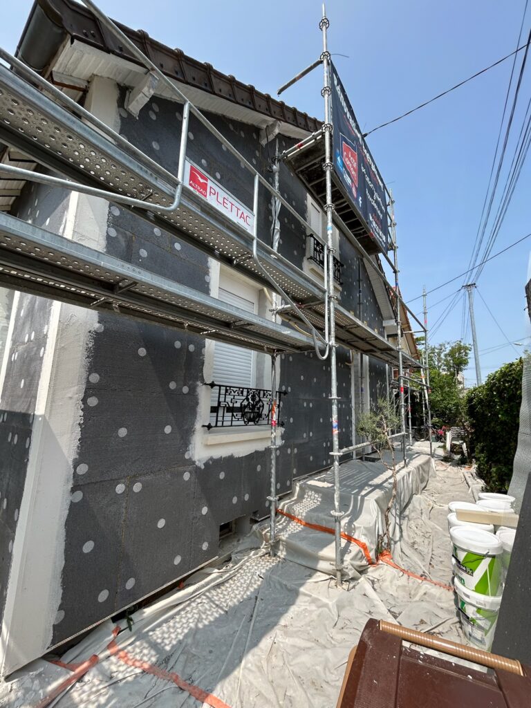 isolation thermique par l'extérieur 95,78,92 ITE vs ITI